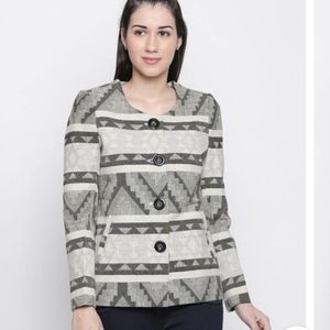 Akkriti by Pantaloons Blazer